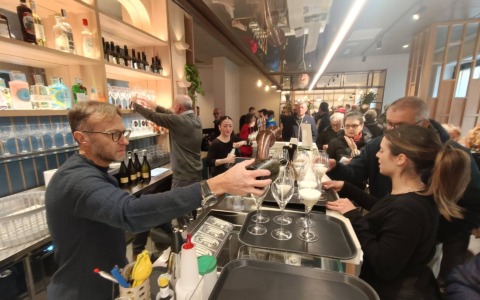 Taglio del nastro ufficiale per “In-Oltre”: il ristorante dove l’inclusione dei disabili è “di casa”