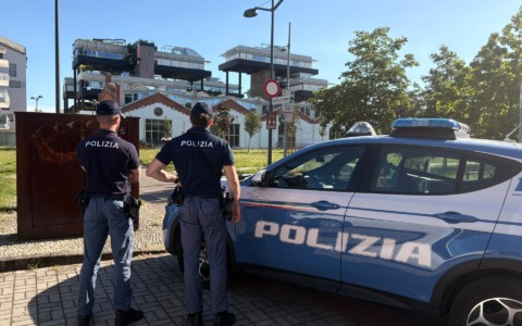 Tensione a Cremona: denunciati due soggetti armati di coltello al parco