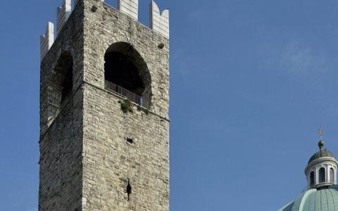 Torre del Pegol a Brescia: quattro giorni di lavori per la messa in sicurezza