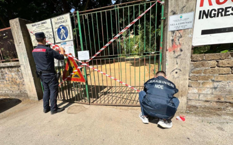 Traffico illecito di rifiuti, sigilli alla Villa Comunale