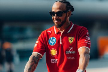 Trionfo di Hamilton in Spagna: prima vittoria in Ferrari