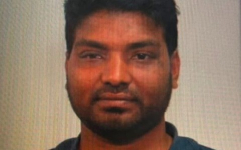 Triplice omicidio, caccia al killer in tutta italia