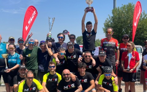 Una domenica da “bollino giallorossonero”: il Team Myg trionfa alla 5a tappa dell’Alpi SuperPrestige