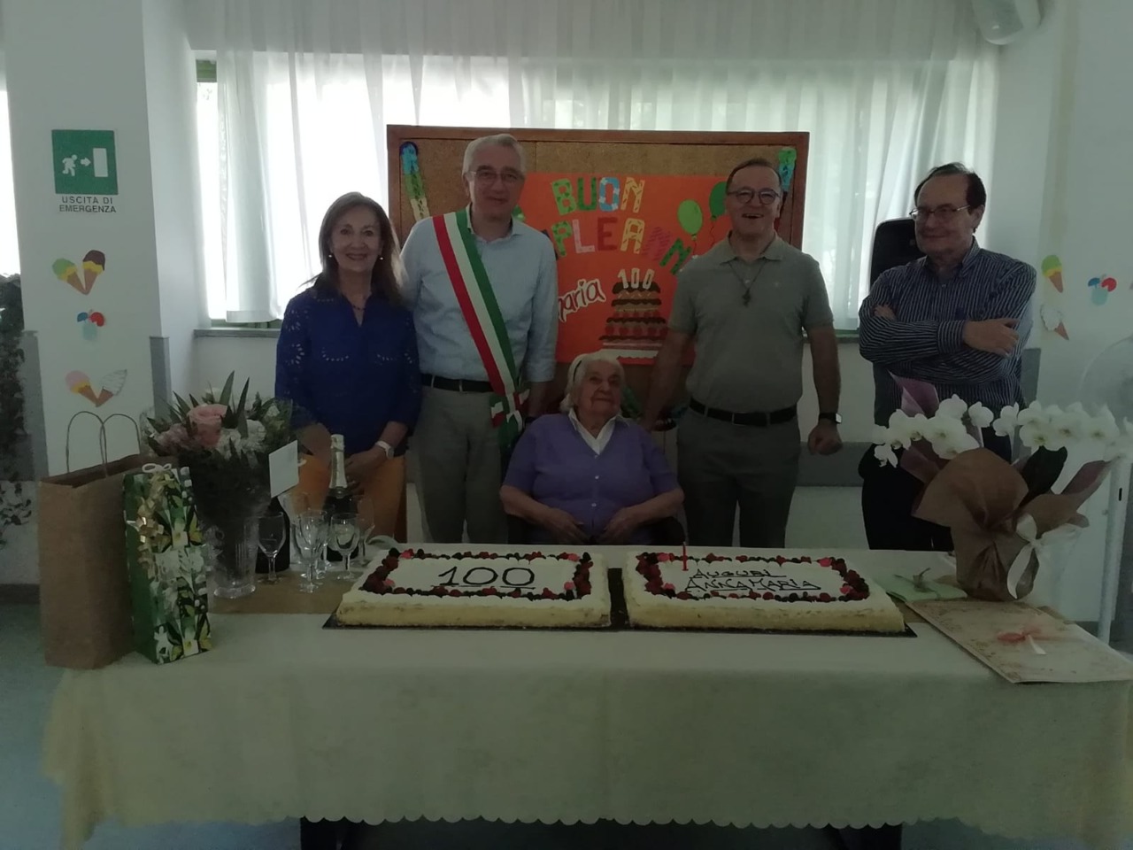 Valmadrera, Rsa in festa per i 100 anni di Annamaria Vassena