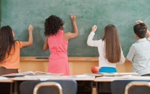 Voucher scuola, via libera definitivo dell’Aula alla revisione