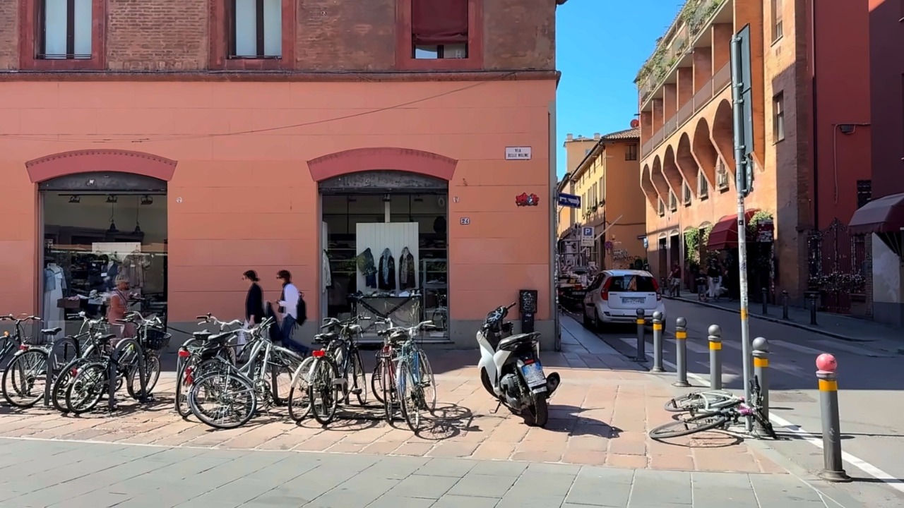 Aggressione in via delle Moline, la Polizia ha identificato l’autore