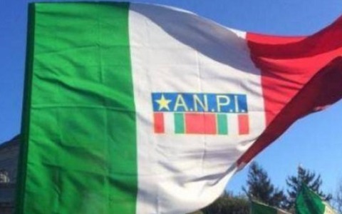 Anpi Alessandria critica il libretto sulla Costituzione distribuito nelle scuole