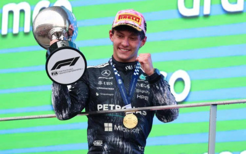 Super Kimi Antonelli, il bolognese ha conquistato la pole davanti alle Ferrari di Leclerc e di Hamilton