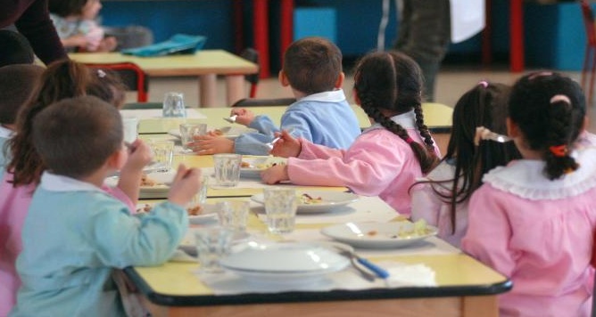 Aperte le iscrizioni al servizio mensa per l’anno scolastico 2026-2027
