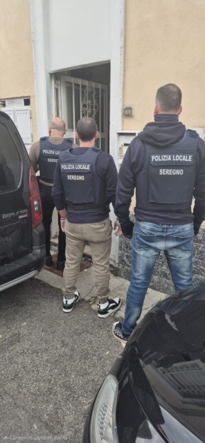 Scoperto un appartamento trasformato in dormitorio abusivo