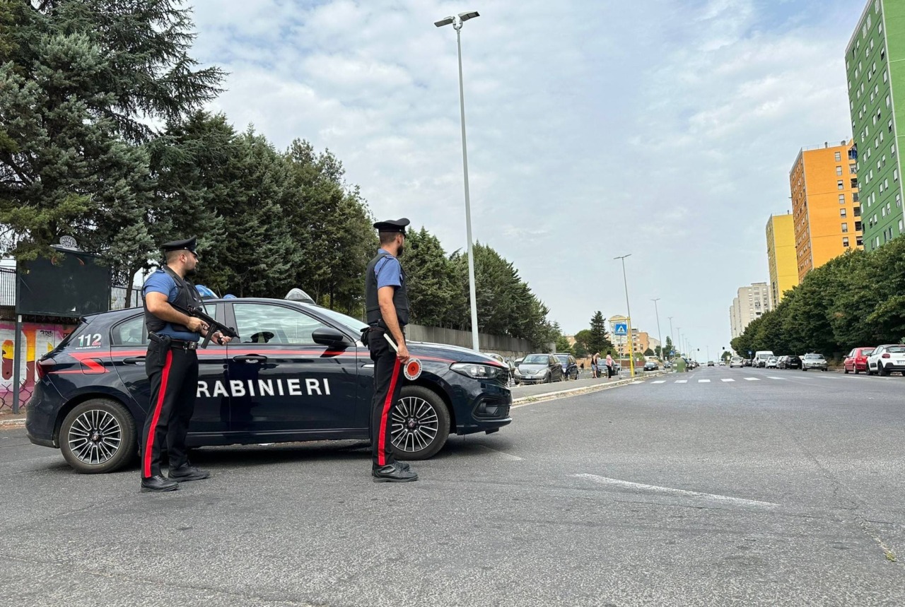 Blitz antidroga nella periferia est, otto arresti