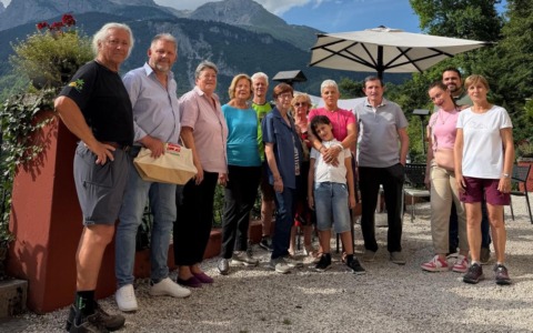 Cassanesi in vacanza sulle orme del Giro d’Italia: l’incontro con i sindaci di Molveno e Andalo