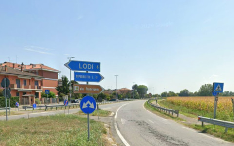 Cede l’asfalto sulla SP107 a San Martino in Strada: chiuso tratto di 9 chilometri, traffico in tilt
