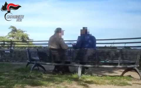 Chi sono i due ex carabinieri “spioni” indagati per aver passato informazioni segrete agli 007 russi