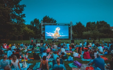 Cinema diffuso tra cortili, orti e birrerie: cinque giovedì di proiezioni gratuite
