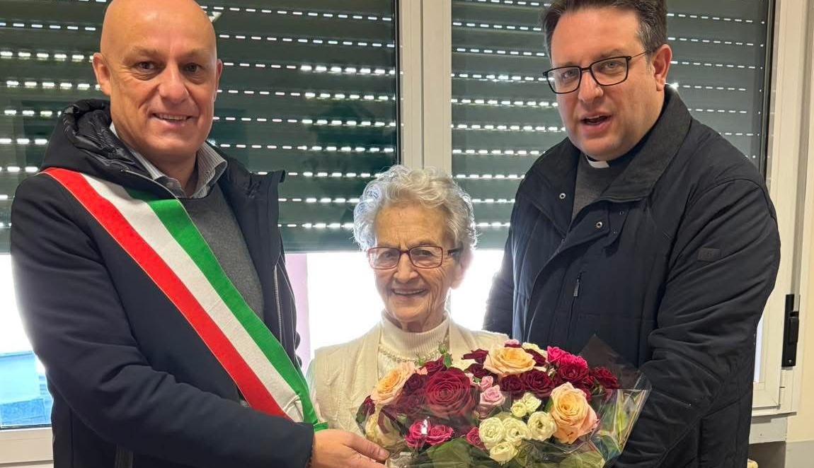 Civate piange la centenaria Primina Valsecchi, storica collaboratrice scolastica