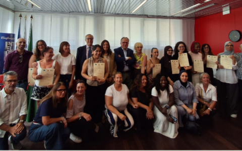 Confartigianato Piemonte Orientale consegna i diplomi a 9 operatrici di lavanderia