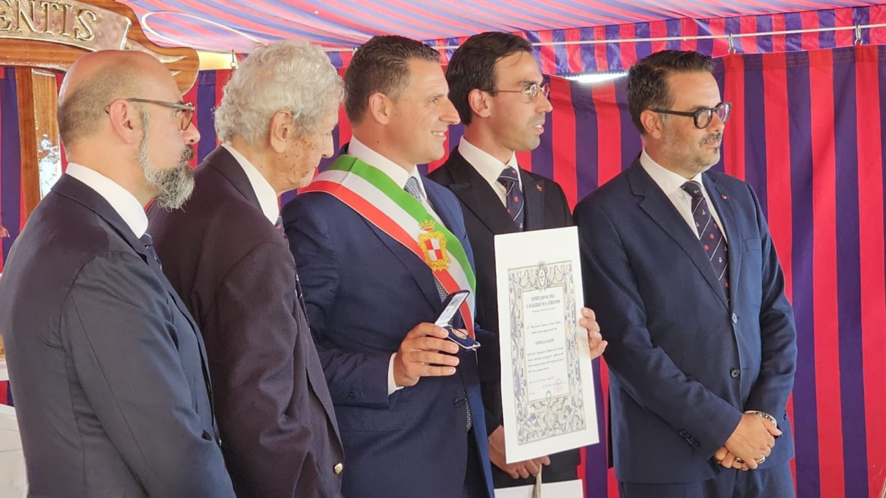 Consegnata la Medaglia d’Argento dell’Istituzione dei Cavalieri di Santo Stefano alla Città di Gaeta