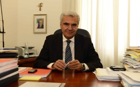 Dal gioco d’azzardo agli anziani nelle rsa: a Filo Diretto il professore Renato Balduzzi