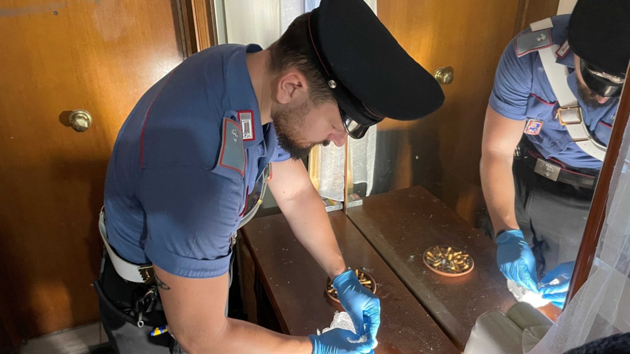 Dalla movida alle periferie, i controlli antidroga dei Carabinieri