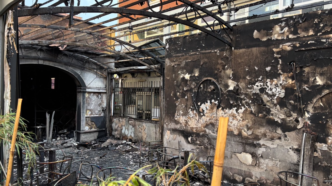Danni per oltre mezzo milione e tre sfollati dopo l’incendio che ha distrutto un ristorante a San Pellegrino