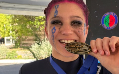 Danza aerea, a 12 anni si laurea campionessa nazionale