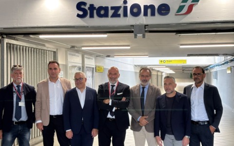 Degrado e sicurezza in stazione, la visita dell’assessore regionale