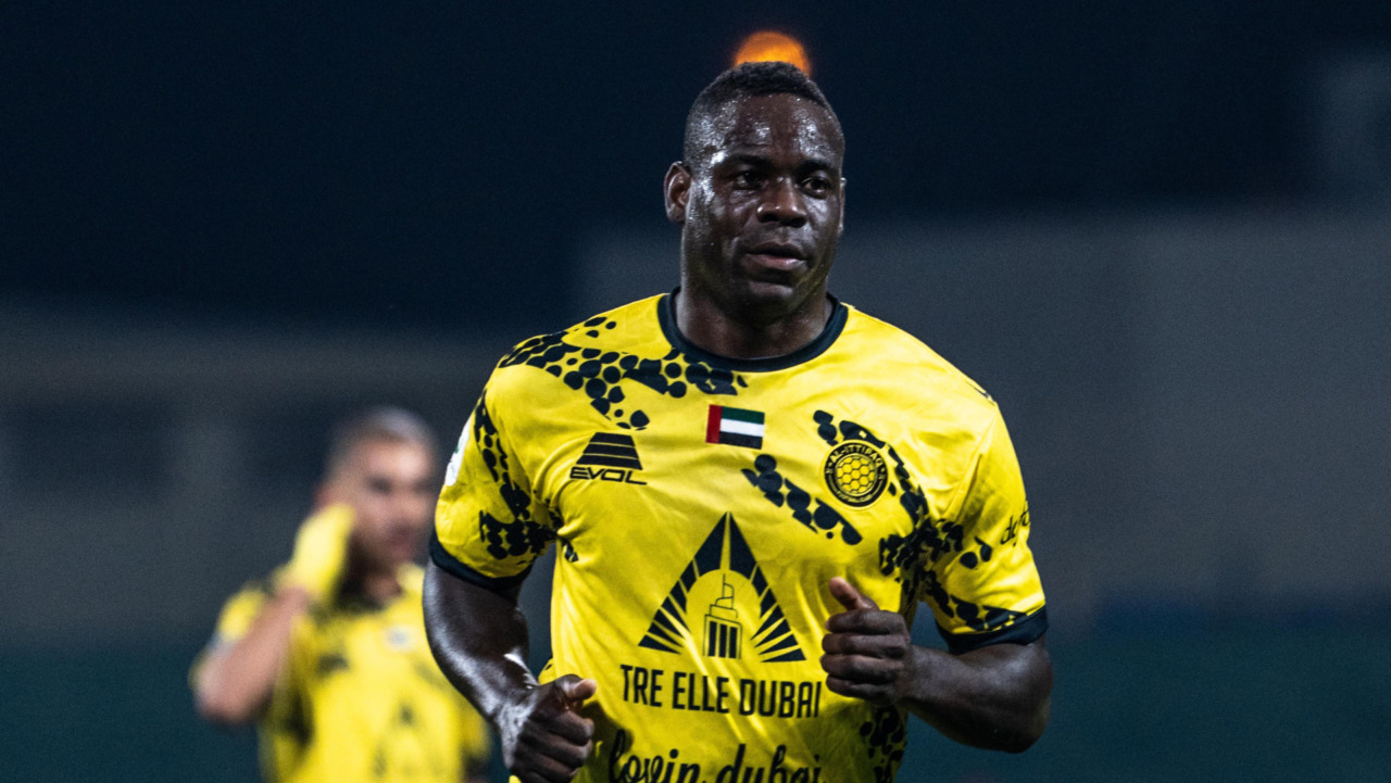 Domani (mercoledì 22 luglio) a Bruzolo la Pro Vercelli sfida l’Al-Ittifaq di Mario Balotelli: ingresso libero
