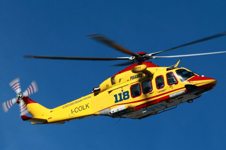 Frana sulle Apuane, 28enne bloccato dopo caduta di 35 metri