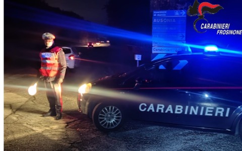 Furto nella ditta di imballaggi, si cercano i responsabili