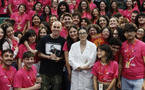 Giffoni 2026: “Futura -Rendere possibile l’impossibile”, il premio realizzato della Zecca dello Stato a Bella Ramsey e Zerocalcare