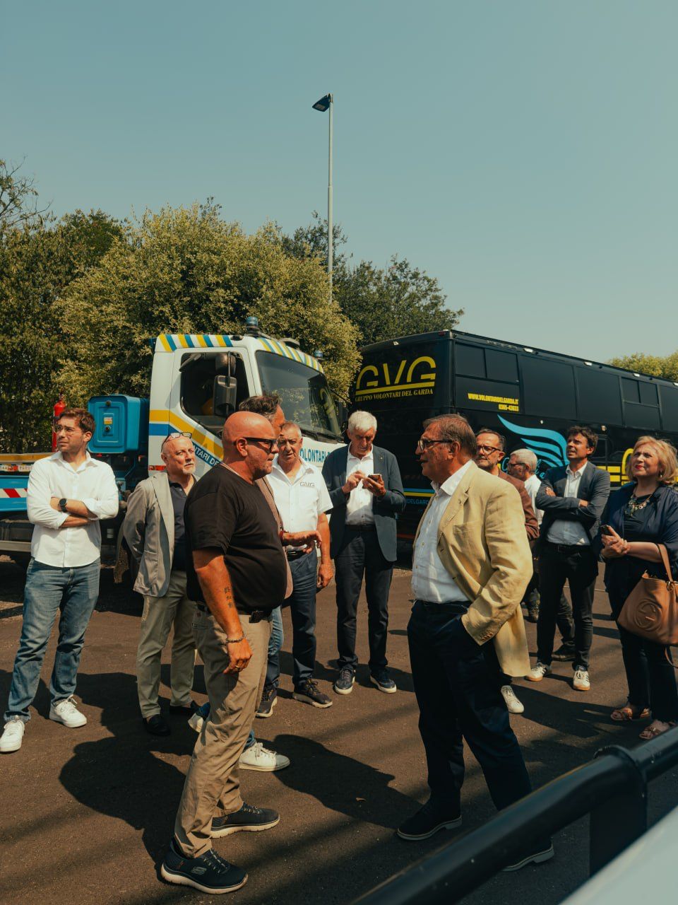 Gruppo Volontari del Garda, la visita di Sartori e degli assessori regionali Beduschi e la Russa: “Un’eccellenza”