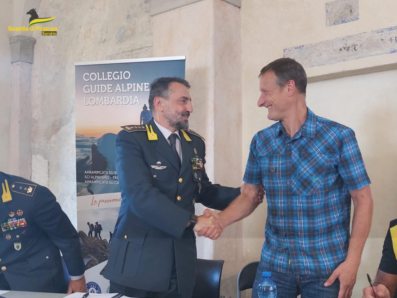Guide Alpine e Guardia di Finanza insieme per la sicurezza in montagna