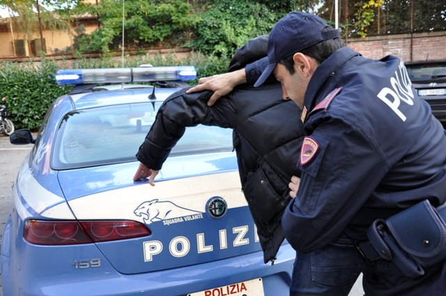 Identificato l’autore della rapina a marzo al centro scommesse