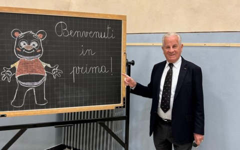 Il Comune riporta in house i servizi scolastici accessori: doposcuola fino alle 17 e gestione affidata a Seris