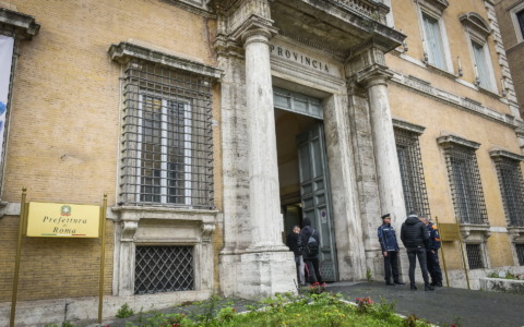 Incendio allo Spin Time, sequestro giudiziario per l’immobile