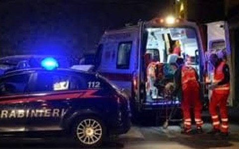 Incidente stradale, grave una ragazza investita