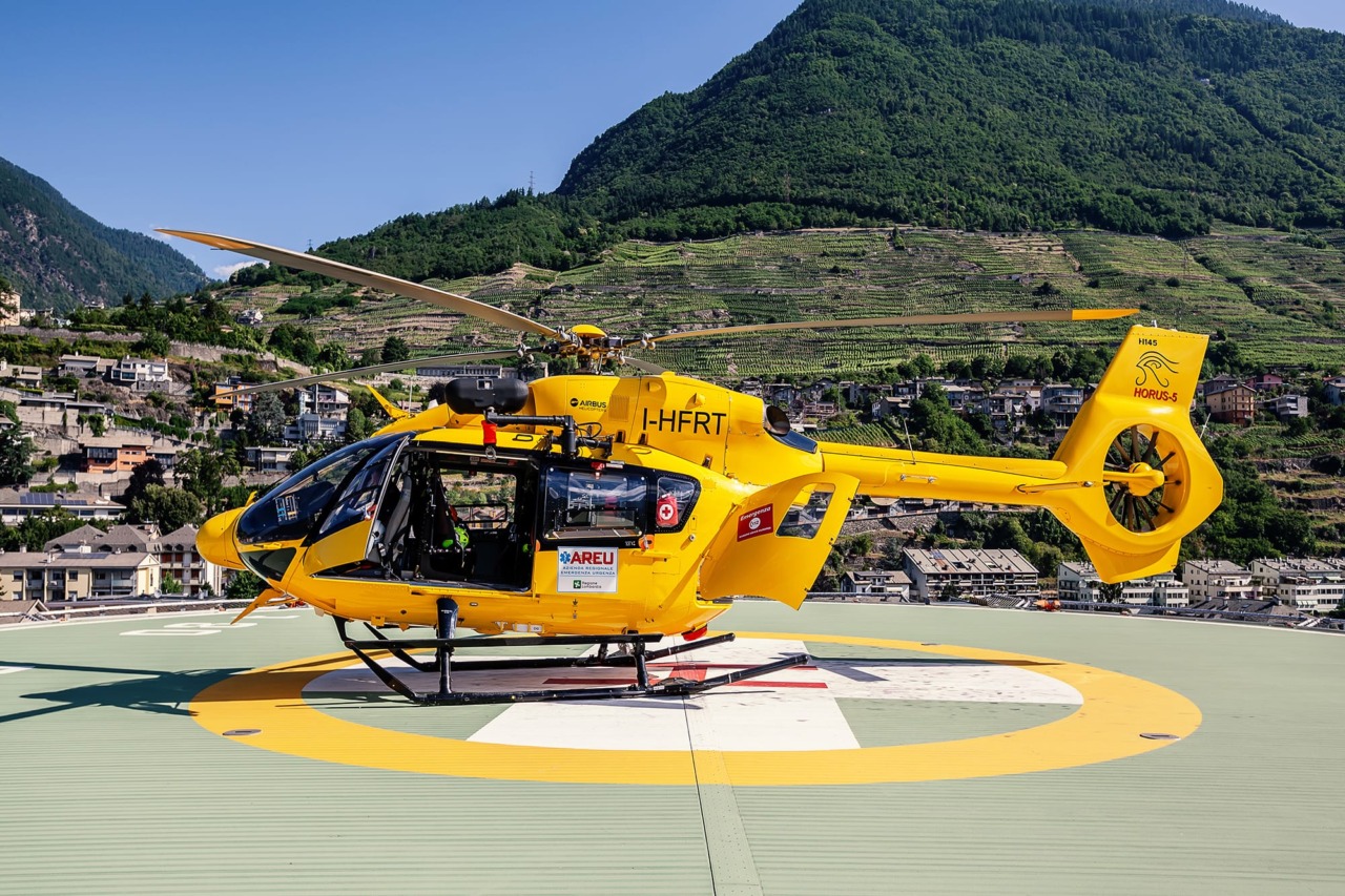 Incidente sul lavoro, 52enne schiacciato da un mezzo pesante