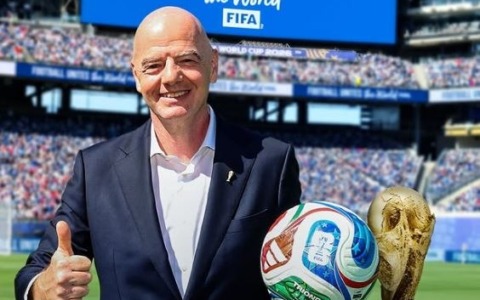 Infantino, lo stipendio cresce: nel 2025 sfiorati i 6 milioni di euro