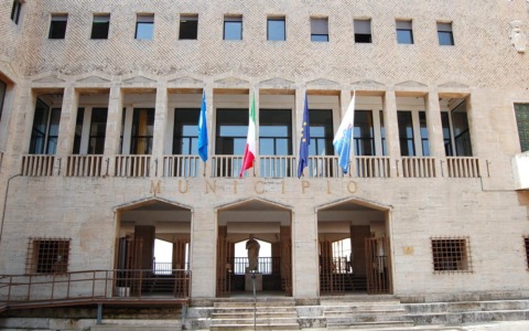 Interdizione per 5 anni definitiva, decade il Presidente del Collegio dei Revisori dei Conti del Comune