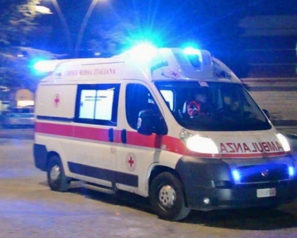 Interventi 118 a Pavia tra lunedì 20 e martedì 21 luglio 2026: incidenti stradali, aggressioni e malori