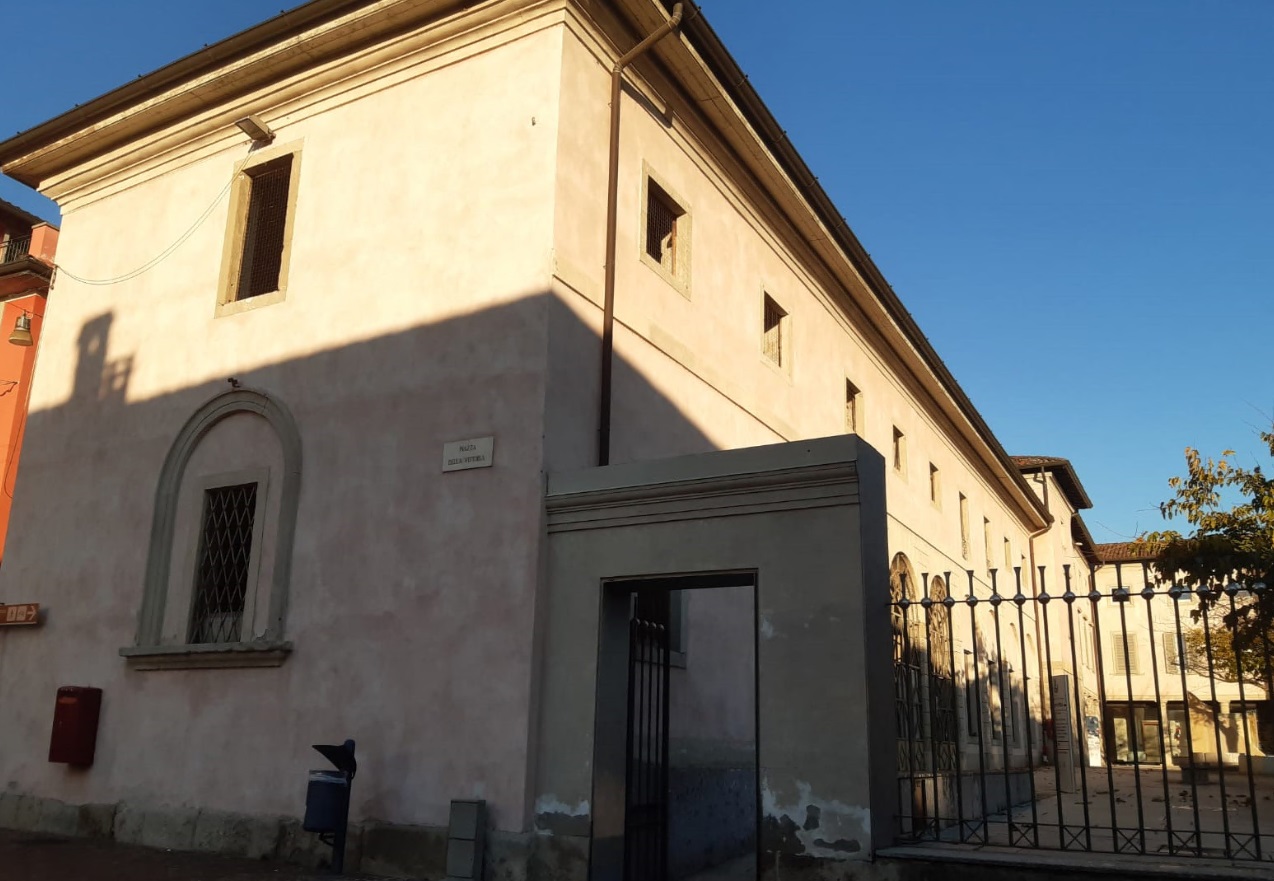 La città avrà la sua porta. Un monumento alla rotatoria di via Vittorio Veneto