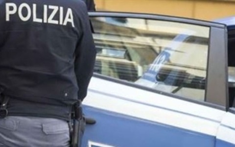 La collanina rubata finisce su Tik Tok: così una 17enne si incastra da sola e finisce in carcere