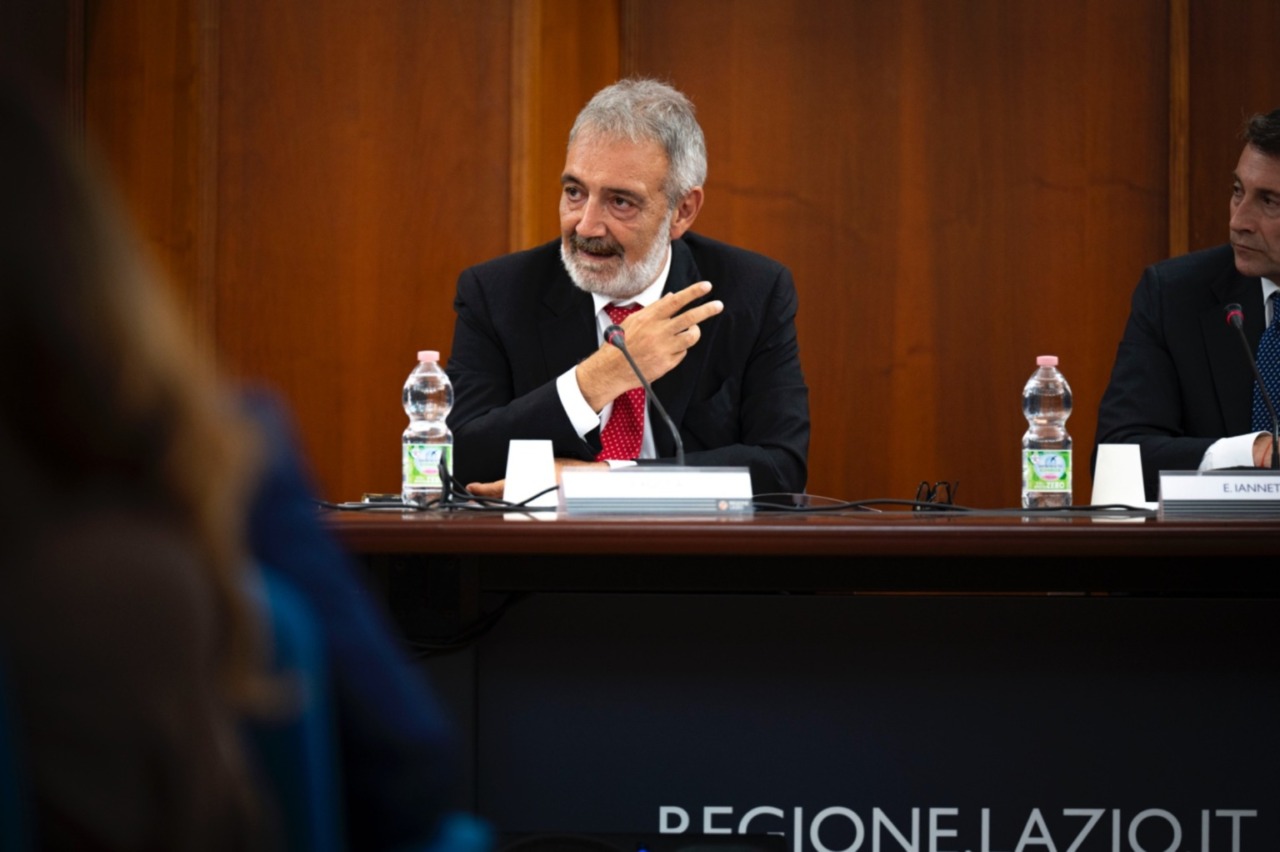 La Regione Lazio ha presentato il piano per aiutare le pazienti affette da endometriosi