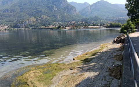 Lario ai minimi storici: resta solo il 6% della riserva, allarme per l’agricoltura e l’irrigazione