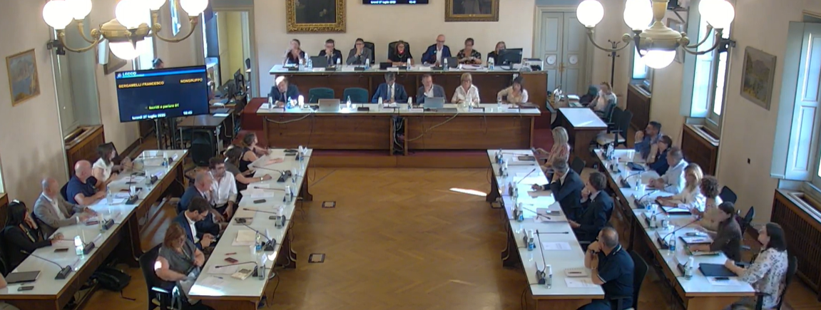 Lecco, ecco la composizione delle cinque Commissioni consiliari: tutti i nomi e le deleghe