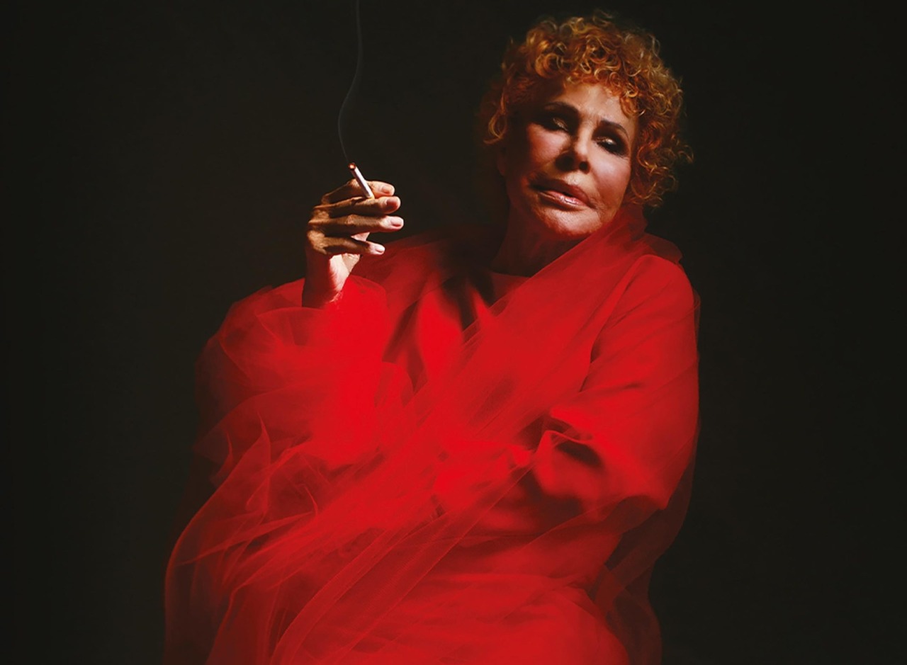 L’omaggio ad Ornella Vanoni in piazza Nostra Signora dell’Orto a Chiavari
