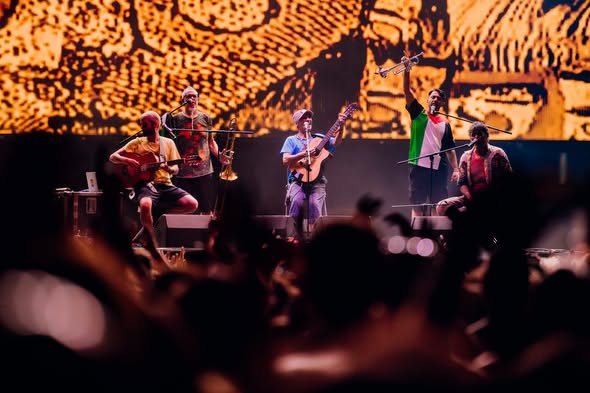 Manu Chao chiude in bellezza il “Rugby Sound 2026”
