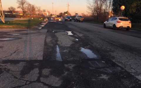 Manutenzione delle strade, il Pd chiede di valutare le criticità e definire le priorità