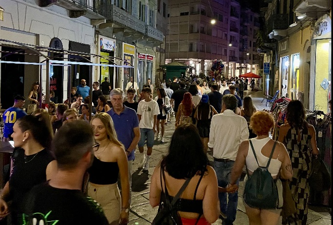 “Migliaia di persone alla Notte Bianca di Ascom e Comune. Successo strepitoso”